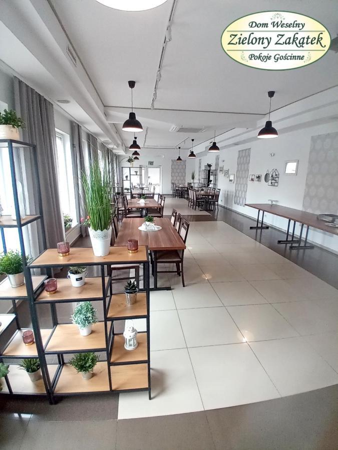 Dom Weselny Zielony Zakatek Jarocin Exterior foto